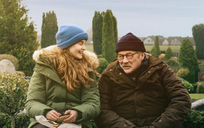 Filmen 'Resten af livet' havde premiere den 7. juli. I hovedrollerne ses bl.a. Jette Søndergaard (tv.) og Ole Sørensen (th.). Filmen 'Resten af livet' havde premiere den 7. juli. I hovedrollerne ses bl.a. Jette Søndergaard (tv.) og Ole Sørensen (th.).