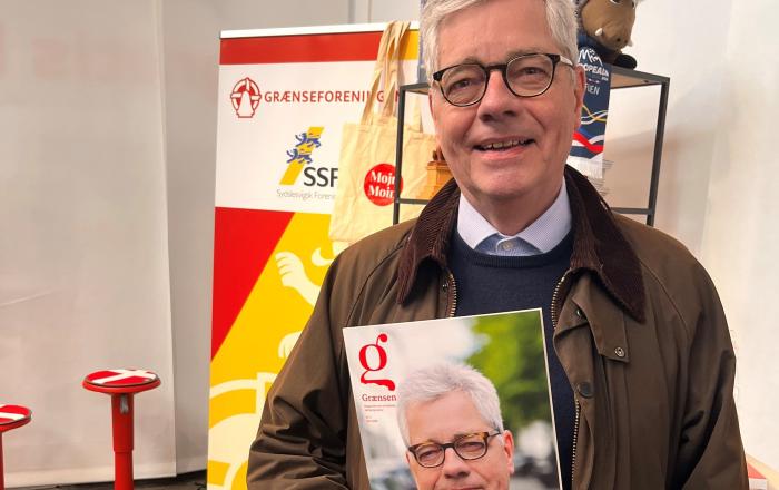 Jens A. Christiansen besøgte Grænseforeningens og SSF's fælles stand på Historiske dage.