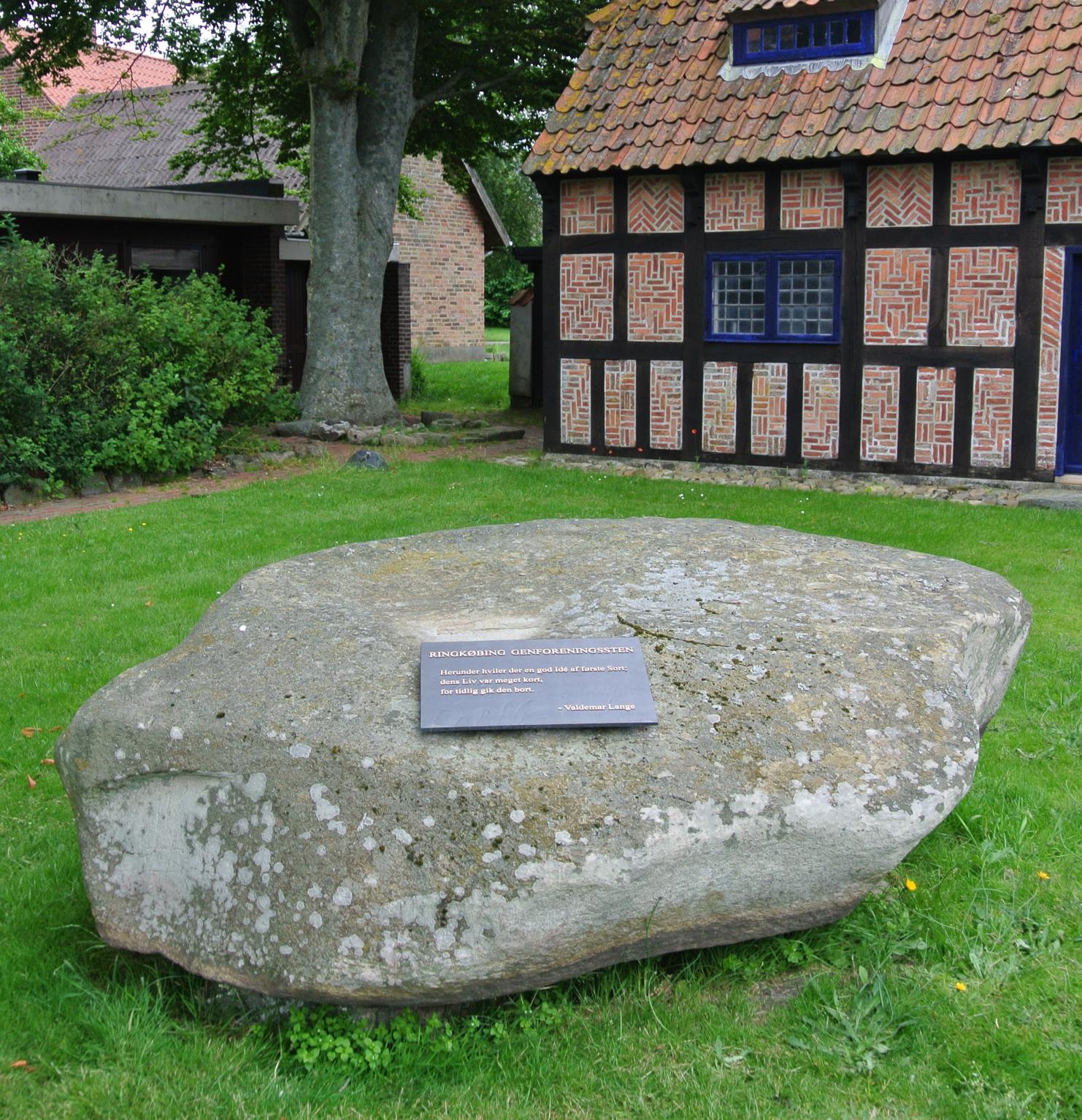 Ringkøbing Museum sten