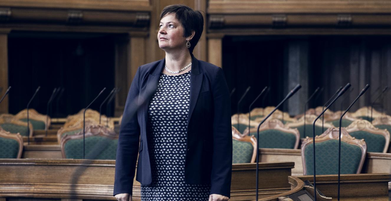 “I Venstre kan der en gang imellem gå for meget skatter, afgifter og økonomi i den. Men vi skal huske at tænke bredere, at vi ikke alle har det lige let med at komme frem i verden, og at vi derfor har en forpligtelse til at understøtte de svageste i samfundet,” siger Anni Matthiesen, der i sit politiske syn er inspireret af sin ældste søn, Mikkel på 26 år, som har autisme.