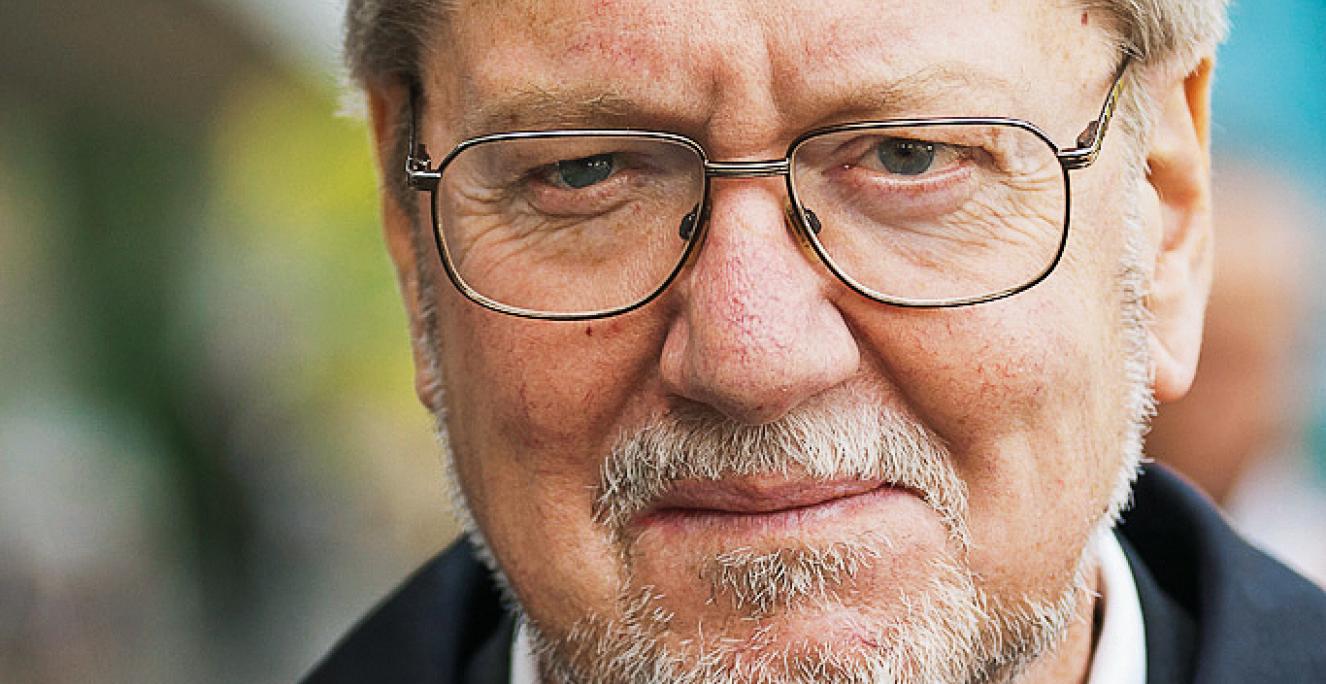 “Da jeg rejste rundt på Balkan i de år, pressede jeg på for nogle løsninger, der er inspireret af vores mindretalsmodel, med folkeafstemninger og gensidig anerkendelse af mindretal”, siger tidligere udenrigsminister Per Stig Møller (K). “Da jeg rejste rundt på Balkan i de år, pressede jeg på for nogle løsninger, der er inspireret af vores mindretalsmodel, med folkeafstemninger og gensidig anerkendelse af mindretal”, siger tidligere udenrigsminister Per Stig Møller (K).