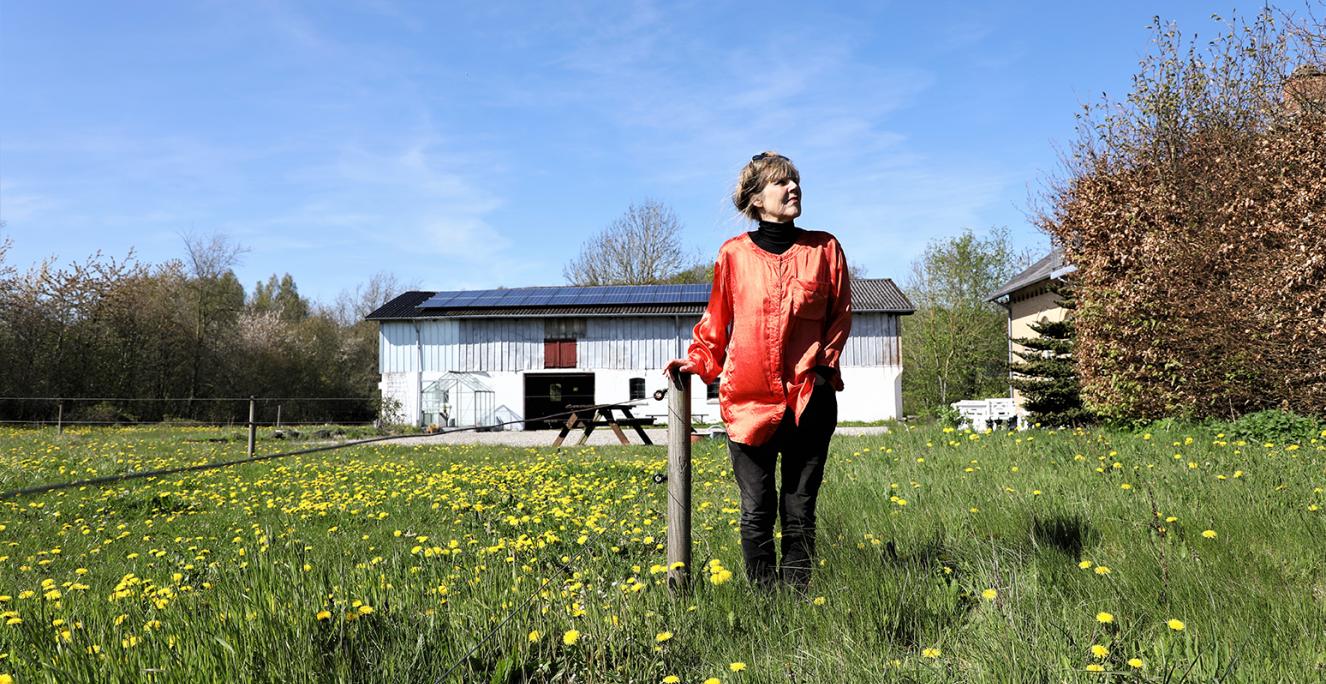 “Der kommer en roman til, men jeg vil ikke sige, hvad den handler om. Men der kommer en tredje med udgangspunkt i det sønderjyske, for jeg er slet ikke færdig med Sønderjylland. Men der går lige lidt tid, før den udkommer”, slutter Anna Elisabeth Jessen.