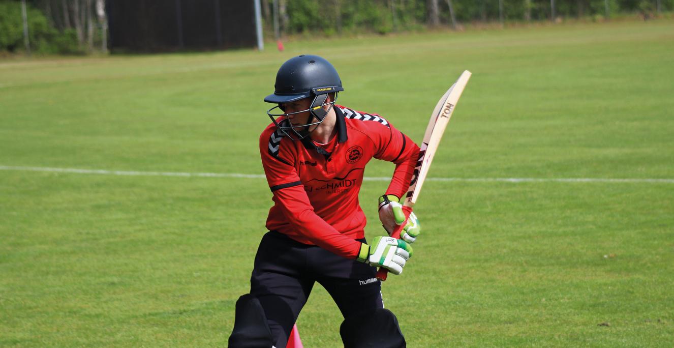 Verdens første cricketkamp blev spillet i Sussex i England i 1697.