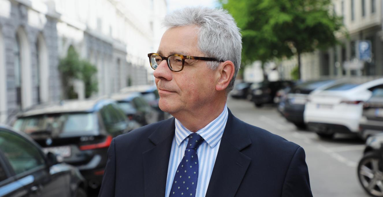 Jens A. Christiansen stiller til oktober op som præsident i FUEN, den europæiske mindretalsorganisation. Jens A. Christiansen stiller til oktober op som præsident i FUEN, den europæiske mindretalsorganisation.