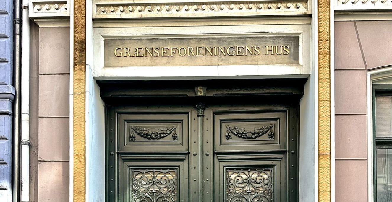 Grænseforeningen har kontor i Peder Skrams Gade i København. Grænseforeningen har kontor i Peder Skrams Gade i København.