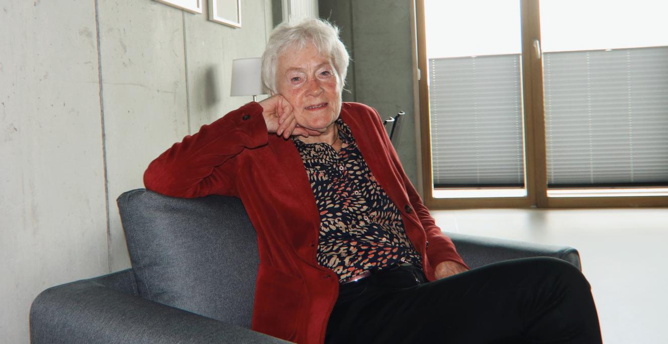 Hun udførte mange arbejder for mindretallets organisationer, blandt andet en hel række kalligrafiske dokumenter til grundsten for de mange nye skolebygninger og desuden en del grafiske arbejder, fortæller Maike Lohse om Margareta Erichsen.