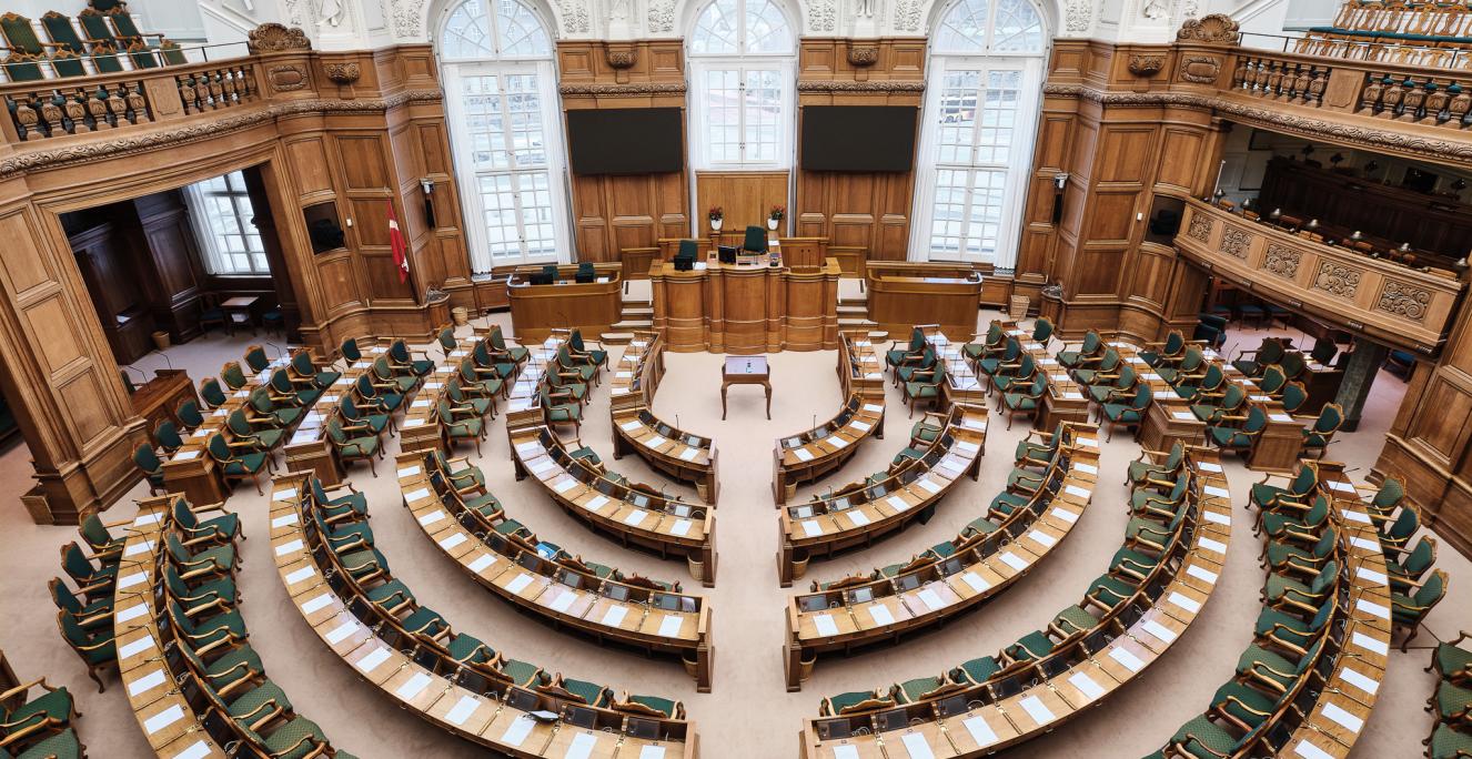 Folketingets 179 medlemmer er alle inviteret til grænselandet i midten af juni.