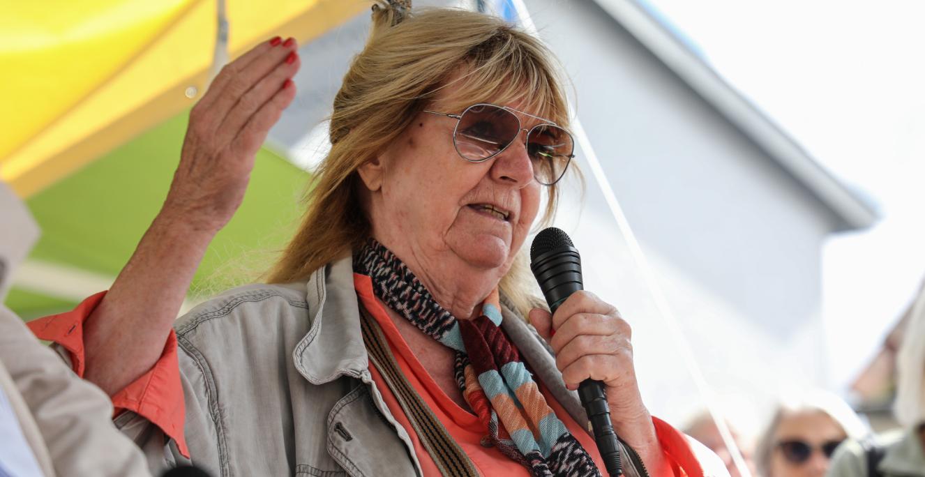 Ulla Terkelsen leverede mange anekdoter til Kulturmødet.