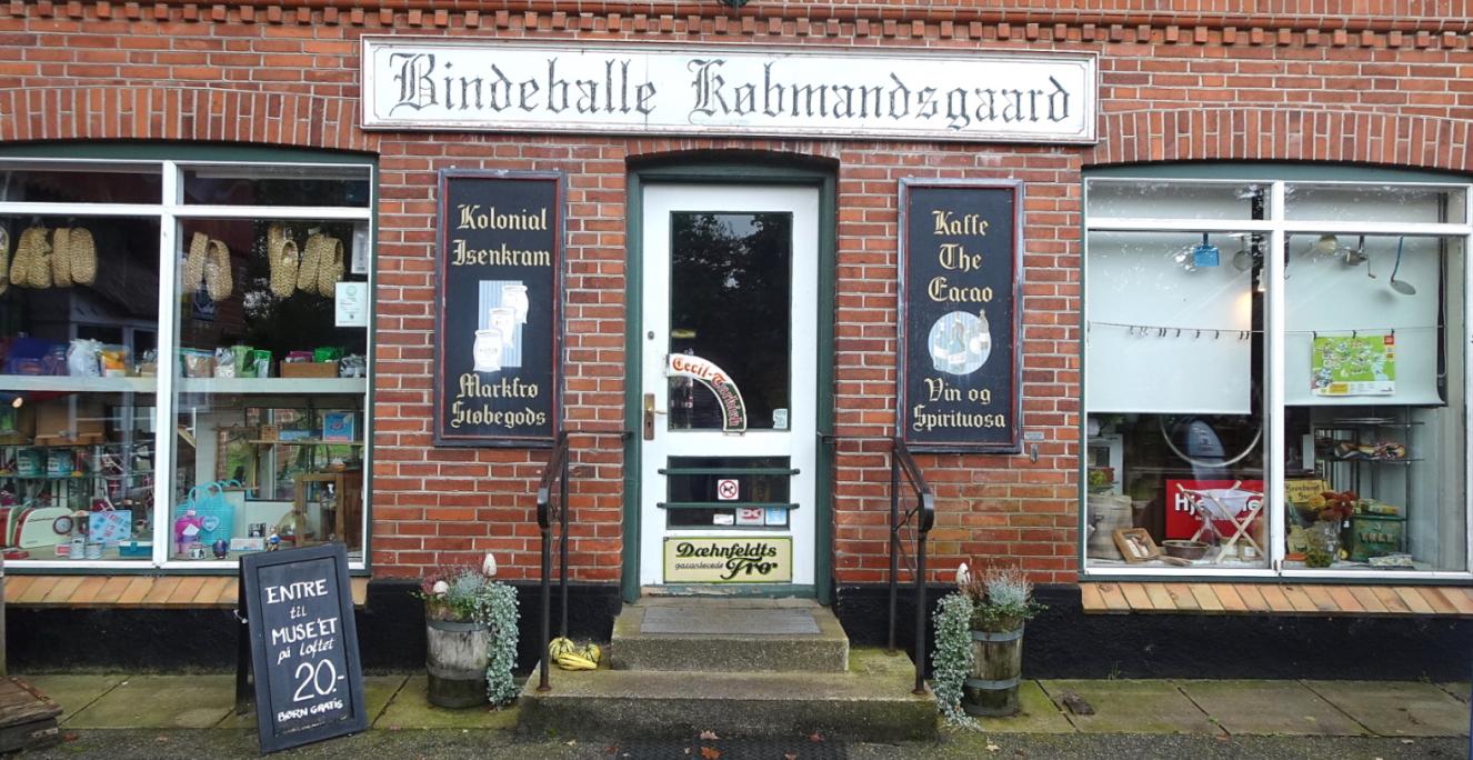 Bindeballe gamle købmandsgård