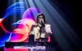 28-årige Helene Frank fra Sydslesvig fremførte fredag aften 'Sotto Voce' af Elisabeth Gjerluff Nielsen ved andet liveshow i X Factor.