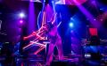 28-årige Helene Frank fra Sydslesvig fremførte fredag aften 'Sotto Voce' af Elisabeth Gjerluff Nielsen ved andet liveshow i X Factor.