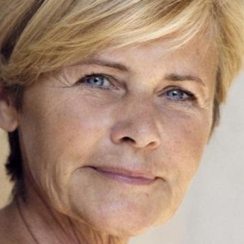 "Man skal ikke opstille udtømmende kriterier for, hvad der skal til for at være et mindretal, for sådanne kriterier har det med at negligere eller undertrykke grupper, der oplever et identitetsfællesskab med afsæt i de samme rødder", skriver Mette Bock, der var formand for Grænseforeningen fra 2014-2016, i sin leder. 