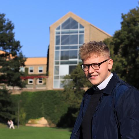 Jonas Kopf studerer til dagligt statskundskab på Aarhus Universitet.