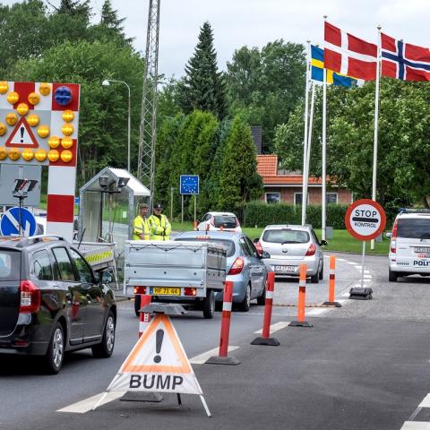 Danmark har haft grænsekontrol ved den dansk-tyske grænse siden 4. januar 2016. Danmark har haft grænsekontrol ved den dansk-tyske grænse siden 4. januar 2016.