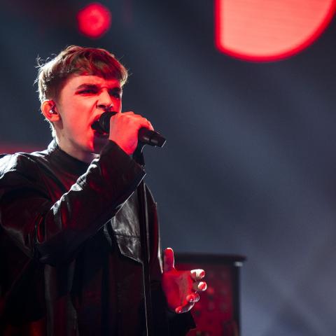 16-årige Cristian Oprea fra Sønderborg sang på tysk fredag aften til andet liveshow i årets X Factor.