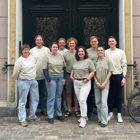 Grænseforeningen Ungdoms bestyrelse består af Jule Sösemann, Bo Sösemann (formand), Pia Christiansen, Christian Hansen, Birger Fritzsche (næstformand), Elizaveta Wagner, Tom Lorenzen, Kristine Kruse og Henning Bartelsen. På billedet mangler revisor Anton Rohrmoser og revisorsuppleant Linda Stoklasa.