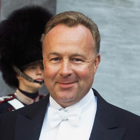 Det er under Hans Michael Jebsen, det nuværende familieoverhoved siden 2000 og modtager af Ridderkorset i 2006, at virksomheden virkelig har taget et spring i omsætning. Det anslås, at Jebsen & Co. i dag omsætter for ca. 15 milliarder kroner om året. Det er under Hans Michael Jebsen, det nuværende familieoverhoved siden 2000 og modtager af Ridderkorset i 2006, at virksomheden virkelig har taget et spring i omsætning. Det anslås, at Jebsen & Co. i dag omsætter for ca. 15 milliarder kroner om året.