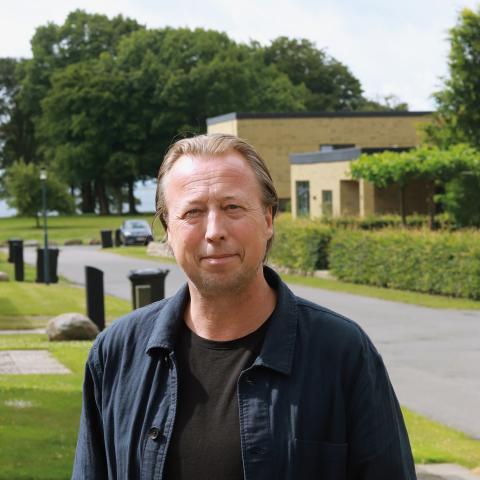 Vi har brug for medarbejdere, som har en handelsuddannelse, og som kan tale tysk, siger Thomas Hecht. 