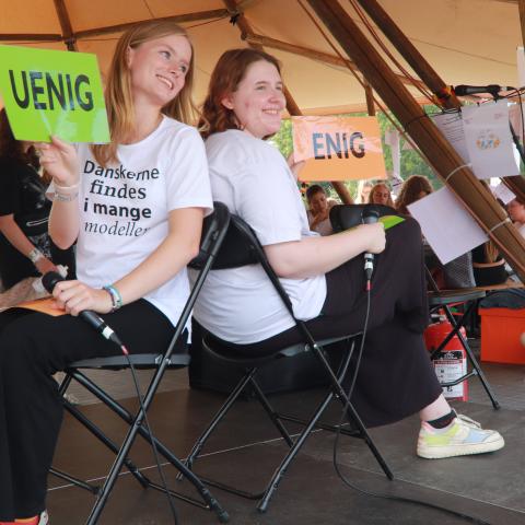 Mød Grænseforeningens Elevambassadører til Ungdommens Folkemøde i Valbyparken i København. Mød Grænseforeningens Elevambassadører til Ungdommens Folkemøde i Valbyparken i København.