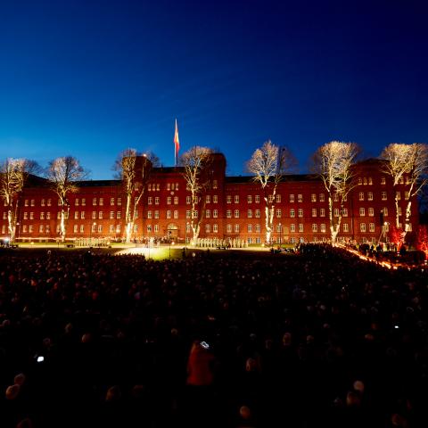 Haderslev Kaserne danner igen ramme om Haderslev Lysfest, der markerer Danmarks befrielse i 1945.