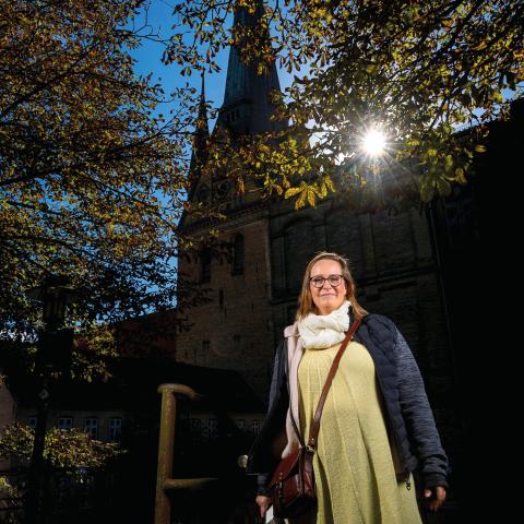 Marie Werngreen er medlem af den danske menighed, men hun synger i kor i den tyske Skt. Nikalaikirche.