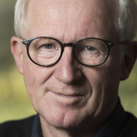 ”Hvis vi viser åbenhed og forståelse kan vore og andres traditioner gavne fællesskabet”, skriver Jens Andresen, formand i Grænseforeningen.