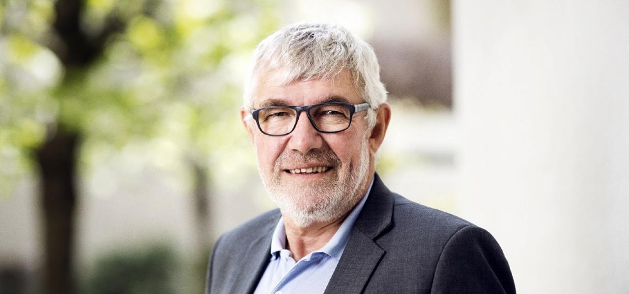 "Tænk hvis grænselandet turde stå ved den opfattelse, at sprog og kultur læres over tid", skriver Knud-Erik Therkelsen, generalsekretær i Grænseforeningen.