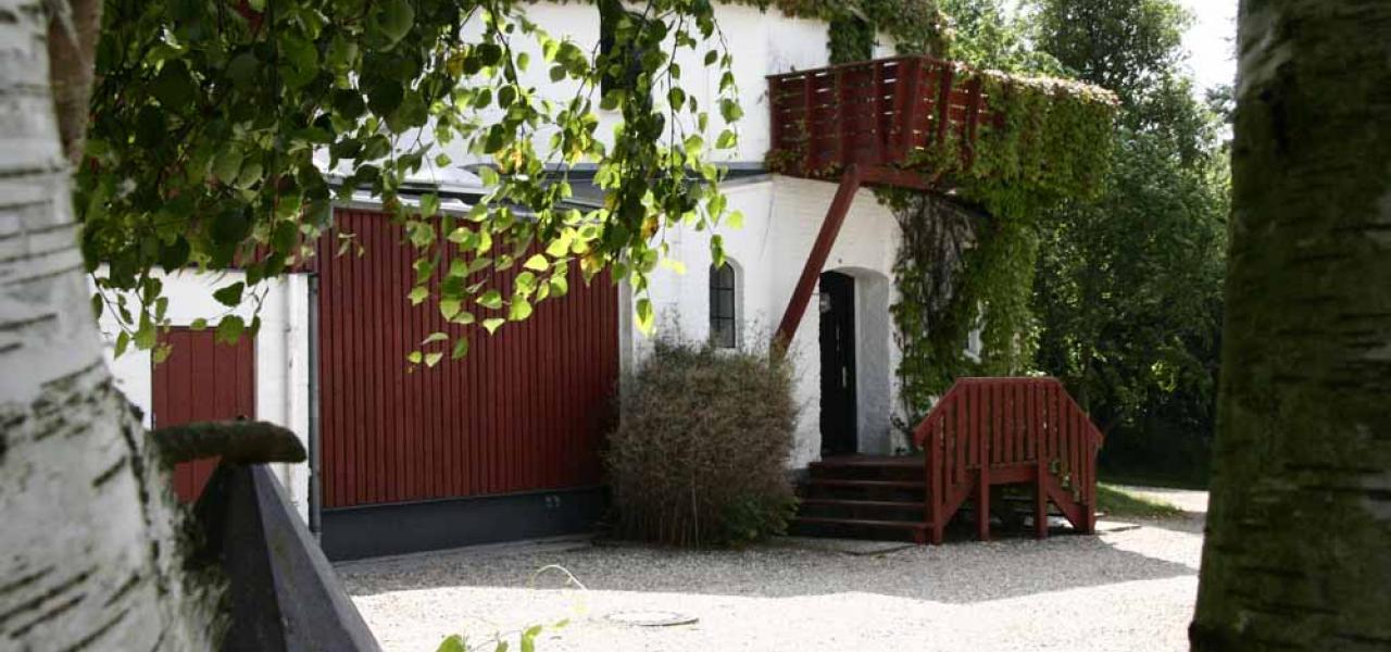 Det afklares formentlig i løbet af 2017, om Mikkelberg ved den nordfrisiske kyst kan drives videre som galleri, oplyser Jon Hardon Hansen, der for formand for Mikkelberg-Fondens bestyrelse. 