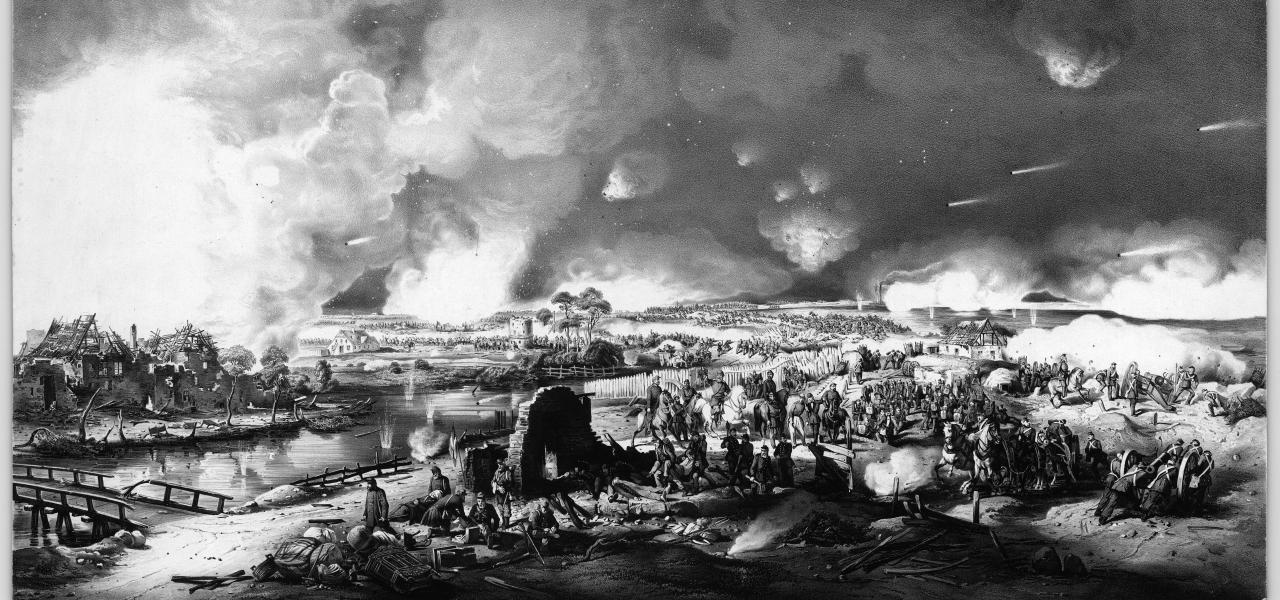 Kampen om Frederiksstad (Friedrichstadt) ved Ejderen den 4. oktober 1850 er skildret af maleren Niels Simonsen.