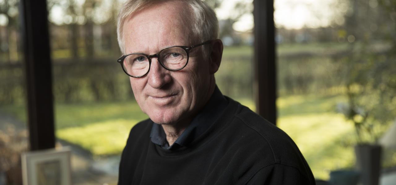 "Lad os holde en genforeningsfest, som vi vil huske i årevis. En fest, som ingen virus kan ødelægge, men højst udskyde", skriver Jens Andresen, formand for Grænseforeningen, i sin leder. 