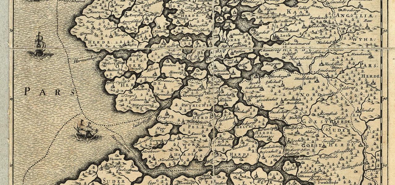 Stormfloderne har gennem tiden forandret det nordfrisiske landskab gevaldigt. Stormfloden i 1362 lod den sagnomspundne handelsby Rungholdt forsvinde i havet, mens stormfloden i 1634 lod øen Strand lide samme skæbne. På dette kort, ‘Landtcarte von dem Alten Nortfrieslande. Anno 1240’, fra 1652 ses Nordfrisland, som man forestillede sig, det så ud før stormflodernes rasen.