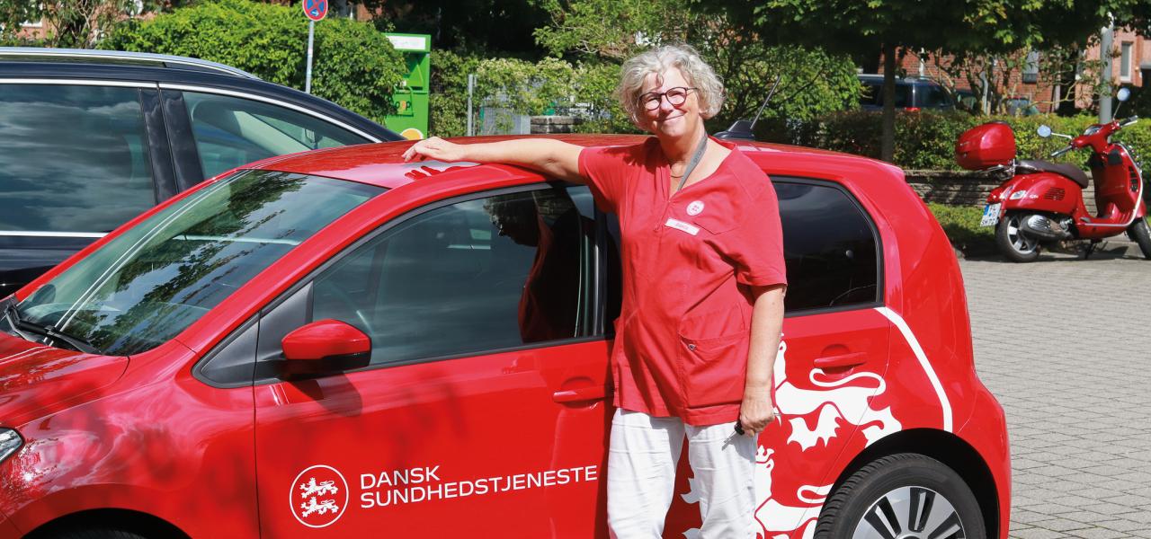 Det er en film, vi godt kan vise familie og venner. For det er svært at forklare, hvad vi egentlig går og laver, siger sygeplejerske Bianca Wendt fra Dansk Sundhedstjeneste for Sydslesvig.