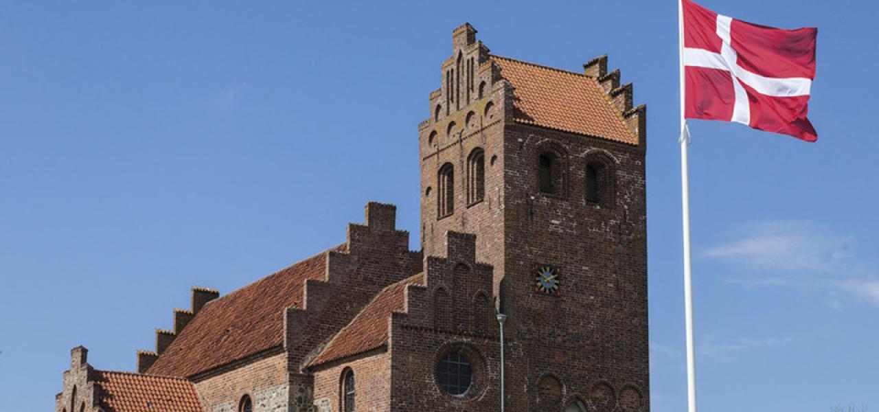 Kristendommen er mindre vigtig for ”at være rigtig dansk” ifølge forfatter til ny bog.  Kristendommen er mindre vigtig for ”at være rigtig dansk” ifølge forfatter til ny bog.