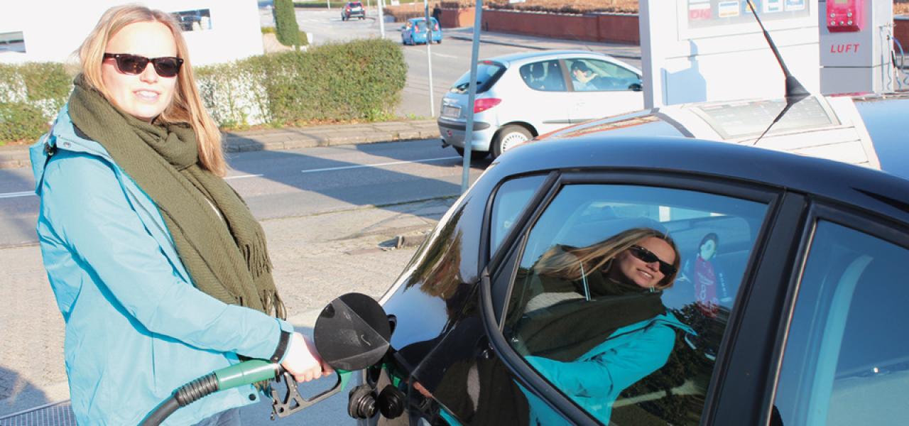 Julia Warnke, 24, krydser grænsen ved Krusaa hver dag for at komme fra sit hjem i Flensborg til Kolding, hvor hun studerer på IBA Erhvervsakademi Kolding. Hun synes ikke, grænsekontrollen udgør det store problem. 