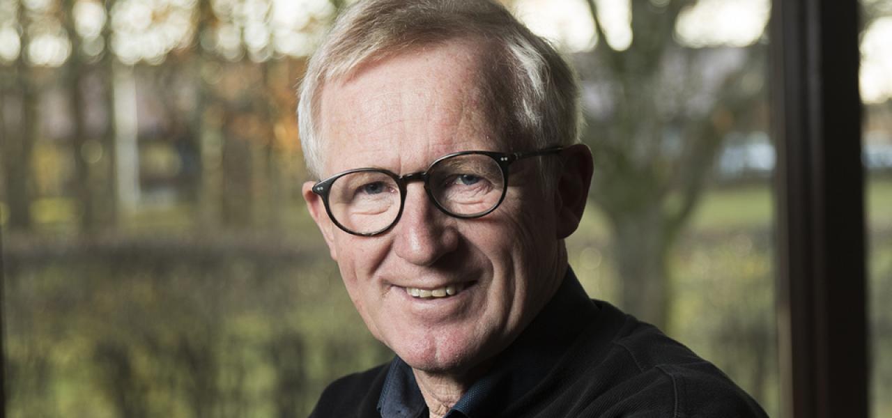 "Jeg vil glæde mig til at være med til at videreføre den fornyelsesproces, som allerede er iværksat under generalsekretær Knud-Erik Therkelsens ledelse", siger Jens Andresen, der er ny formand i Grænseforeningen. "Jeg vil glæde mig til at være med til at videreføre den fornyelsesproces, som allerede er iværksat under generalsekretær Knud-Erik Therkelsens ledelse", siger Jens Andresen, der er ny formand i Grænseforeningen.