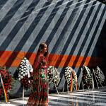 Den 2. august er den årlige europæiske mindedag for de mere end 500.000 sintier og romaer, der mistede livet under Anden Verdenskrig som følge af den nazistiske holocaust. Dagen blev markeret ved monumenter i hele Europa, bl.a. Rumæniens hovedstad, Bukarest. 