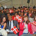 De i alt 5.400 personer, der i 2016 blev danske statsborgere, bliver ikke automatisk en del af det danske folk. Det mener lektor og historiker Michael Böss. Her fra den årlige statsborgerskabsdag på Christiansborg i april 2017. 