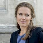 Ellen Trane Nørby (V), 36 år, er tidligere undervisnings- og sundhedsminister. I dag, per oktober 2019, er hun medlem af Folketinget for Venstre. Ellen Trane Nørby (V), 36 år, er tidligere undervisnings- og sundhedsminister. I dag, per oktober 2019, er hun medlem af Folketinget for Venstre.
